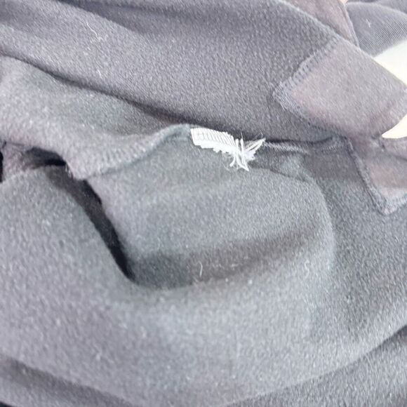 Athleta Top Womens Medium Black Long Sleeve Thumbhole Sweatshirt Material - Picture 9 of 9